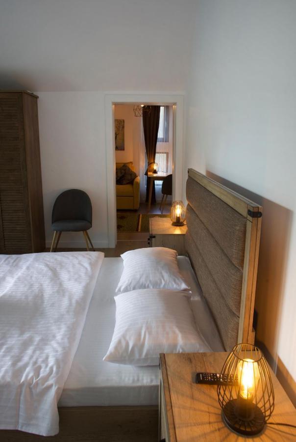Bed and Breakfast Mira By Atra Teşila Exterior foto