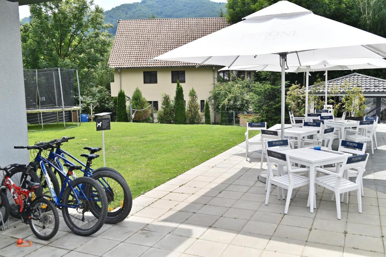 Bed and Breakfast Mira By Atra Teşila Exterior foto
