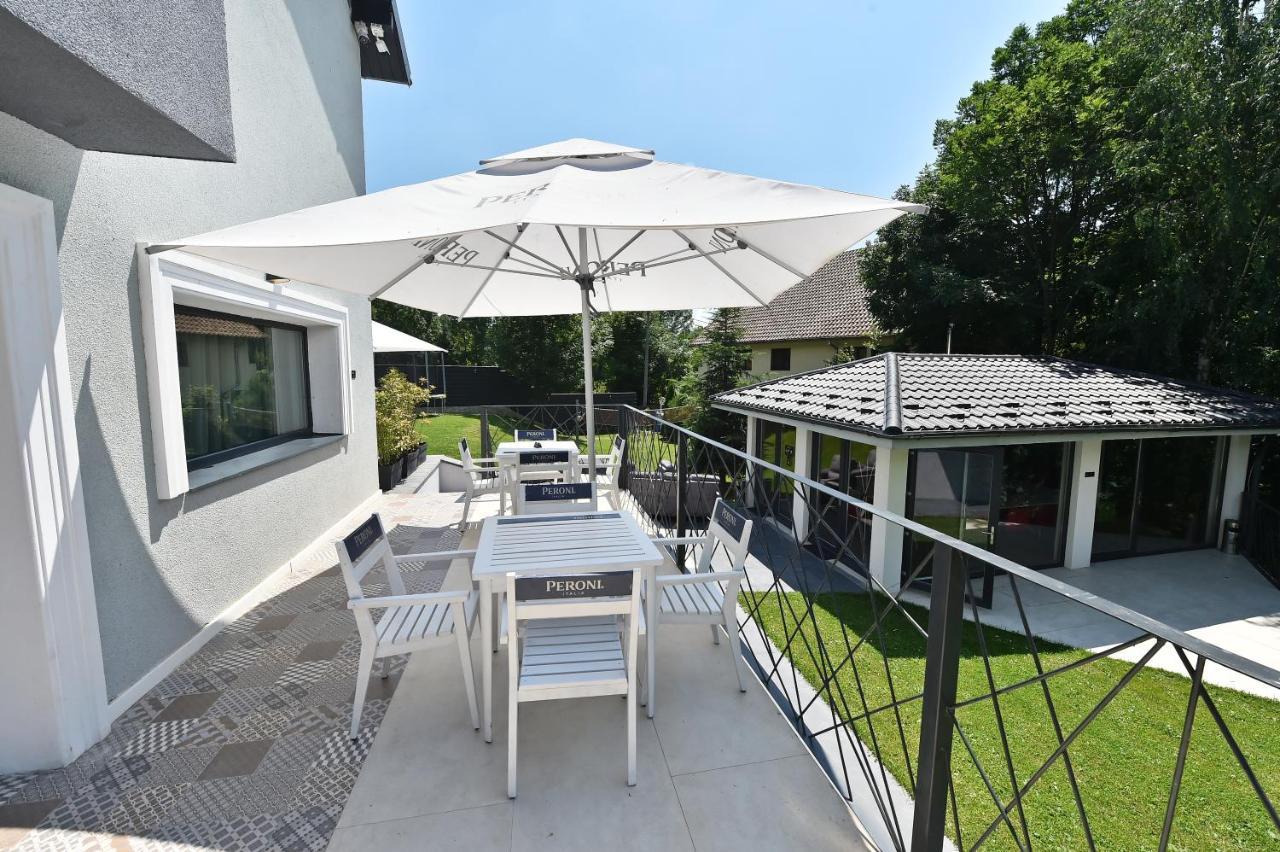 Bed and Breakfast Mira By Atra Teşila Exterior foto